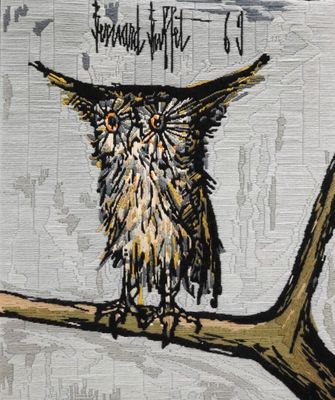 un dessin représentant un hibou perché sur une branche d'arbre