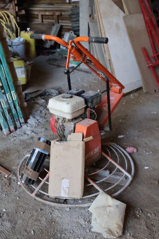 Truelle mécanique (Hélicoptère à béton) VILLERET MTA 36 CLIPPER. ...