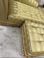 Paire de méridiennes avec 2 poufs. (photo 3)