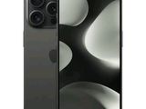 un gros plan d'un iPhone 11 avec un appareil photo à l'arrière