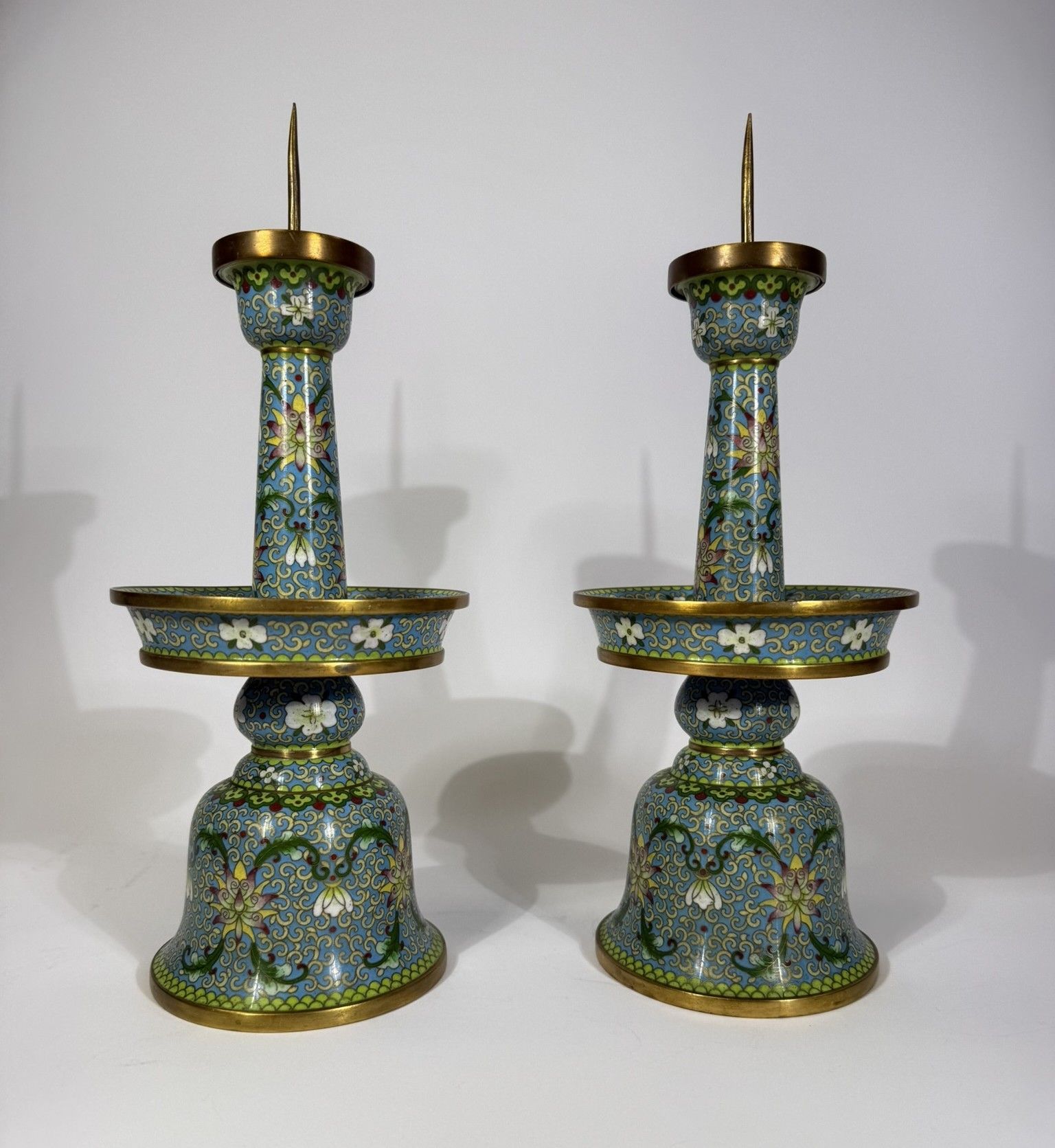 Objets d'art & Curiosités