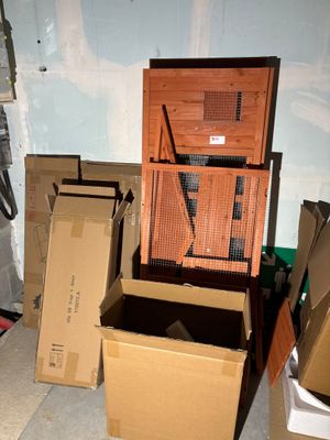 many boxes and boxes that are sitting on the floor