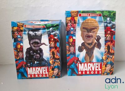 Lot de 2 figurines - MARVEL - VENOM SABRETOOTH - Neuf - TVA …
