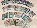 beaucoup de cartes sur la table