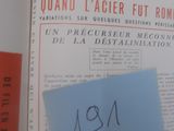 un livre ouvert sur lequel se trouve une feuille de papier