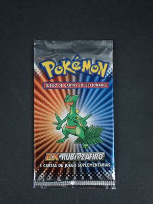 une image représentant une carte à collectionner Pokémon posée sur une table