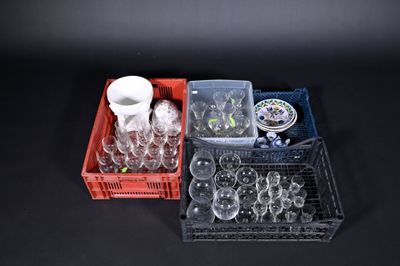 Ensemble de parties de services de verres à pied en verre et…