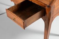 Bureau de pente en noyer marqueté de filets de prunier à déc… (photo 3)