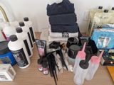 many items that are sitting on a table together