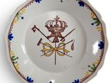 an image of a plate with a design on it