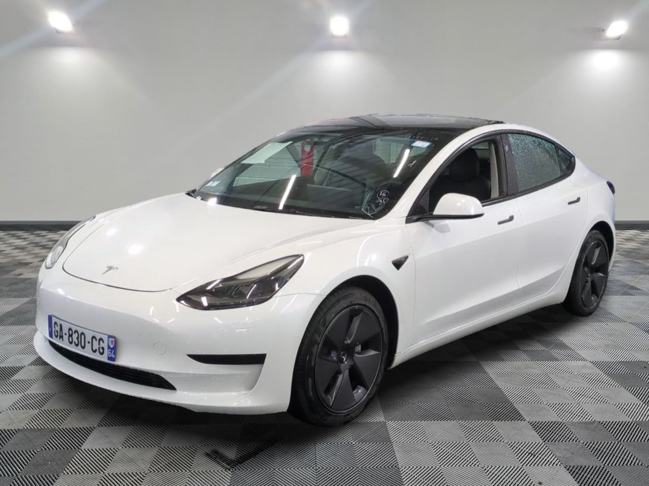 TESLA - MODEL 3 - EL - Mise en service: 18/06/2021 - Cable b…
