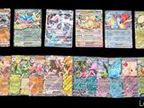 une pile de cartes Pokémon empilées les unes sur les autres