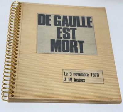 an old book with a cover that says de gauile et mont