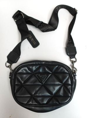 Sac à bandoulière Prada en cuir matelassé noir