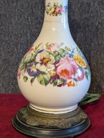 Lampe Style NIII, réservoir en porcelaine décoré de fleurs (photo 4)