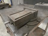 a machine that is sitting on a table in a room