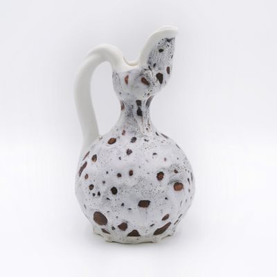 VALLAURIS Grand pichet de forme libre en céramique dite "fat…