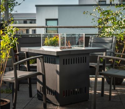 1 TABLE BASSE BRASERO - Prix constaté : 229€