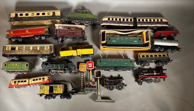 Ancien train électrique de Märklin (Défectueux) à Peseux pour CHF 24