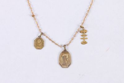 Collier en or 750 ‰ composé d'une chaine en or rose à maille… - Photo 1