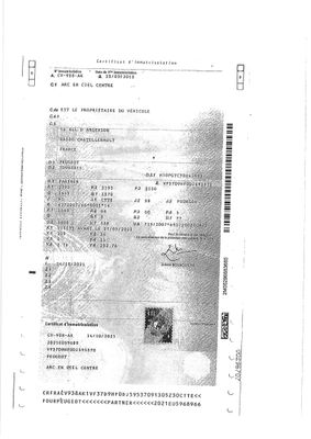 l'image d'un document sur lequel figure la photo d'une personne