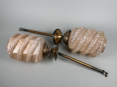 ART-DECO - Paire de suspensions globes torsadée à l'imitatio…