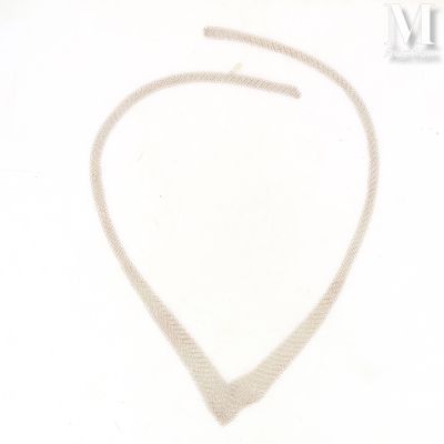 a drawing of a necklace on a white surface