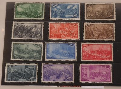 un ensemble de timbres présentant différentes couleurs et différents motifs