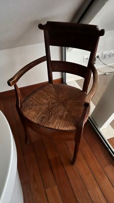 Fauteuil paillé, Vendu sur désignation, À récupérer dans une…