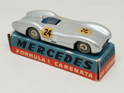 MERCURY réf 56 Mercedes "carenata" course n°26, argent, pneu…