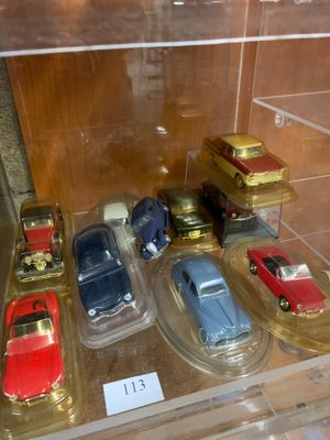 * Lot de véhicules miniatures - Photo 1