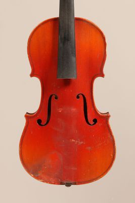 Violon 3/4 Mirecourt XXème ; portant étiquette apocryphe Str…