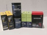 certains produits sont posés les uns à côté des autres sur la table