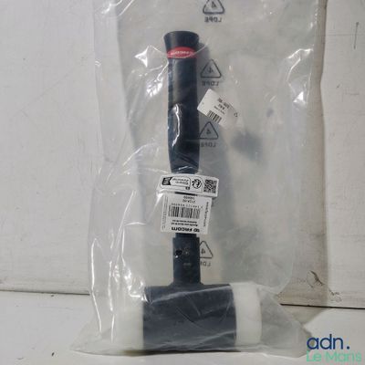 un sac en plastique muni d'une poignée noire et d'une poignée blanche