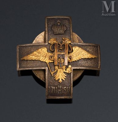an image of a cross with a crown on it