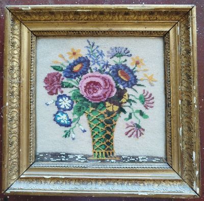 a picture of a picture of flowers in a vase