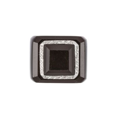 an image of a square black and white diamond on a white background