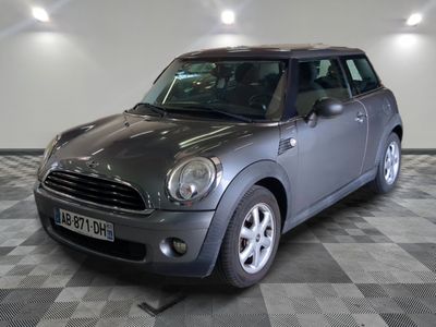 MINI - HATCH 1.4I - 95 ONE - ES - Mise en service: 10/06/200…