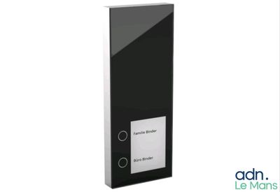 an image of a black and white clock on a white background