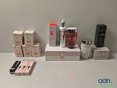 de nombreux types de produits de soins de la peau exposés sur une table