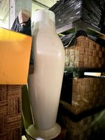 Philippe STARCK et Eugenie QUITLLET - KARTELL Quatre vases «… (photo 3)