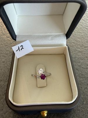 Bague Toi et Moi en or gris, sertie d'un diamant taille bril…