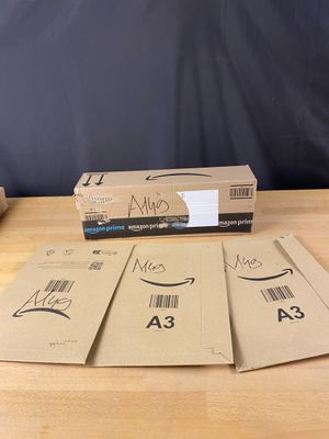 Lot de 4 colis Mystère (Retour Amazon,NPAI ,Adresse incomplè…