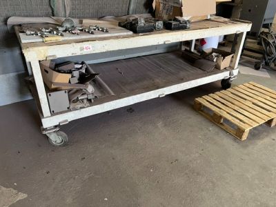an image of a workbench in a garage