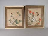 deux peintures chinoises encadrées représentant des fleurs et des oiseaux