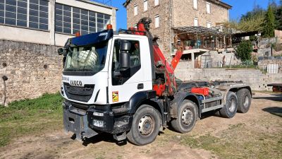 IVECO TRAKKER 450 CH 8X4 - Genre : CAM - Carrosserie : BEN A…