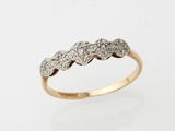 une bague en or et diamants