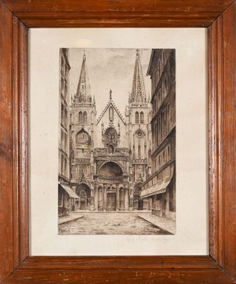 une vieille photo d'une église avec un clocher au centre