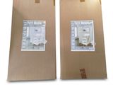 deux sacs en papier kraft contenant des photos de meubles