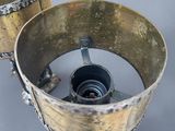 two cups that are sitting next to each other on a table